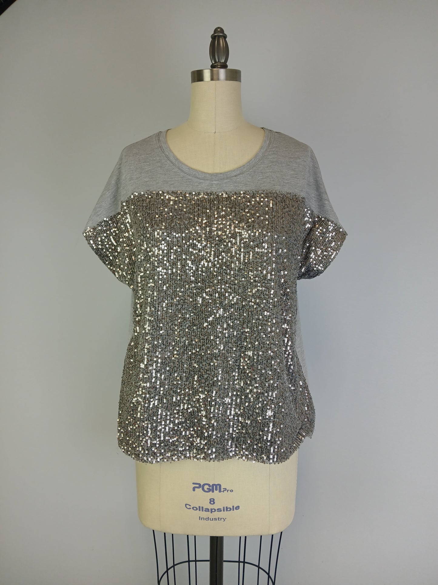 Top with Sequin Fabric Front Overlay S/S D28739 Grey