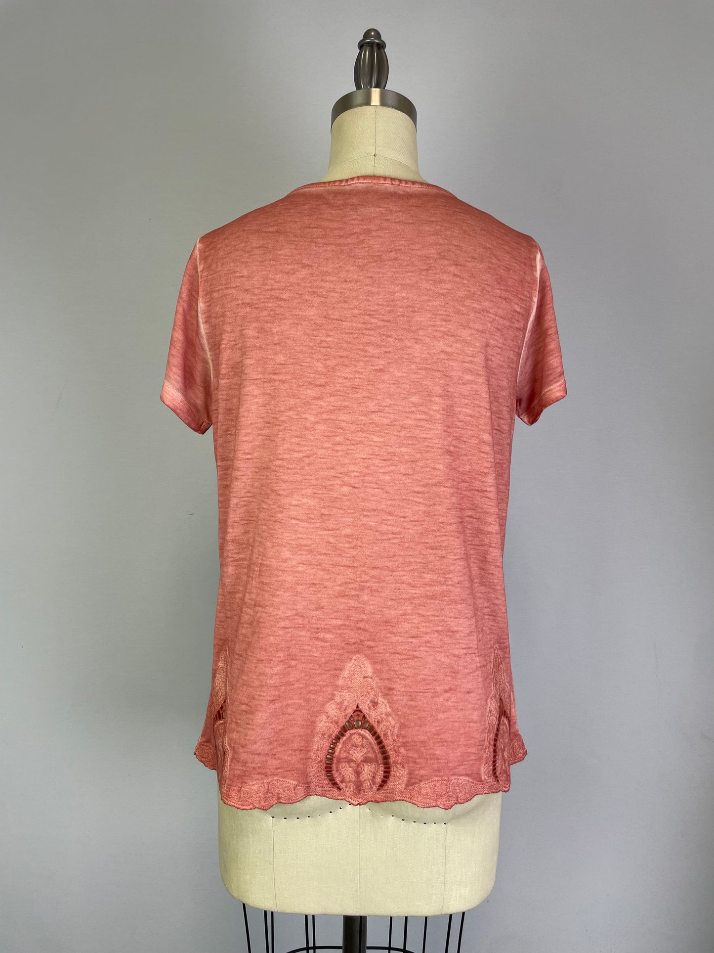 Short Sleeve Oil Dye Embroidered Hem Top (D190242) Sahara Sky