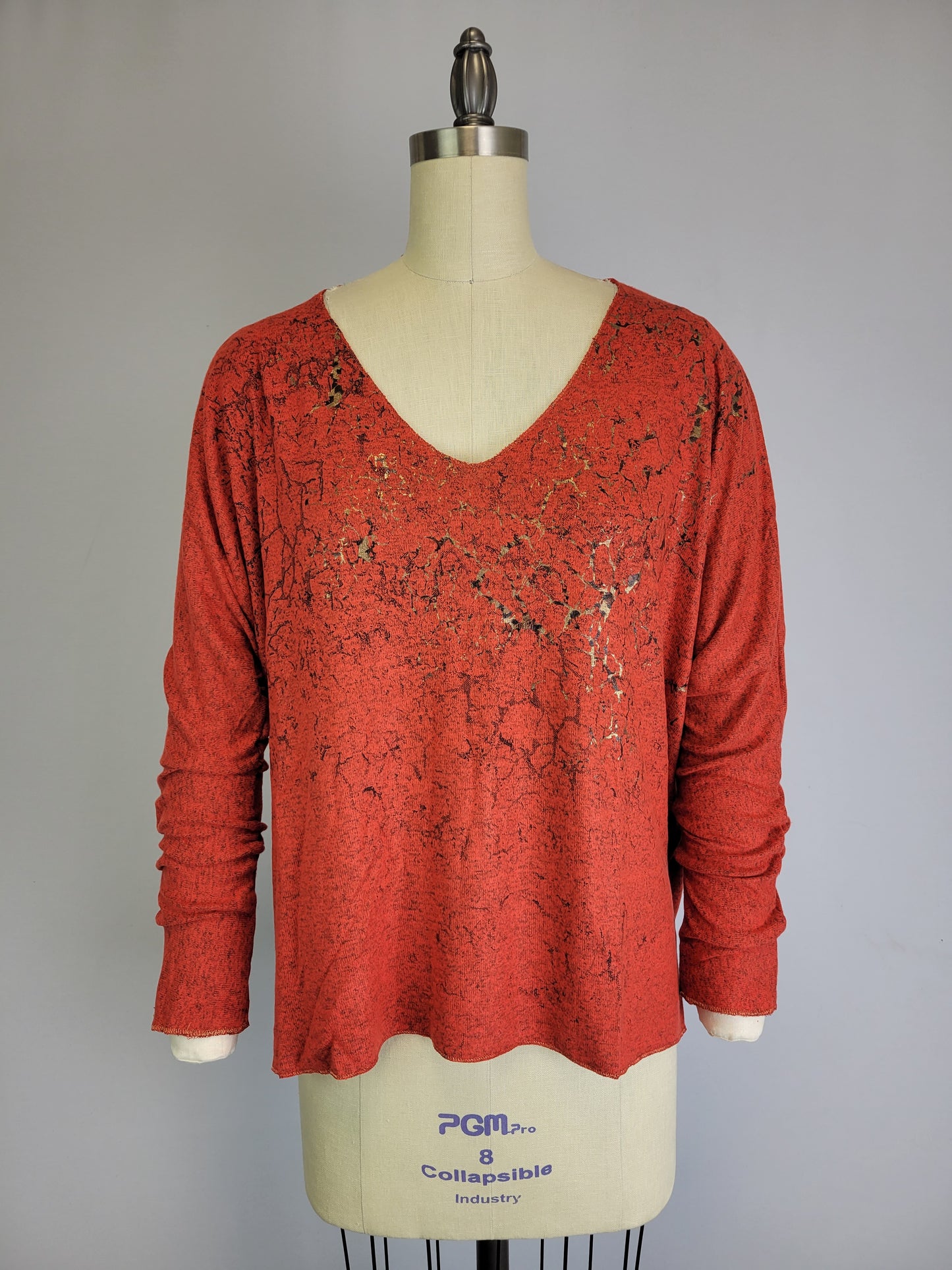 Sweater-like V Neck Foil Screen Top - Red (D1993FS)