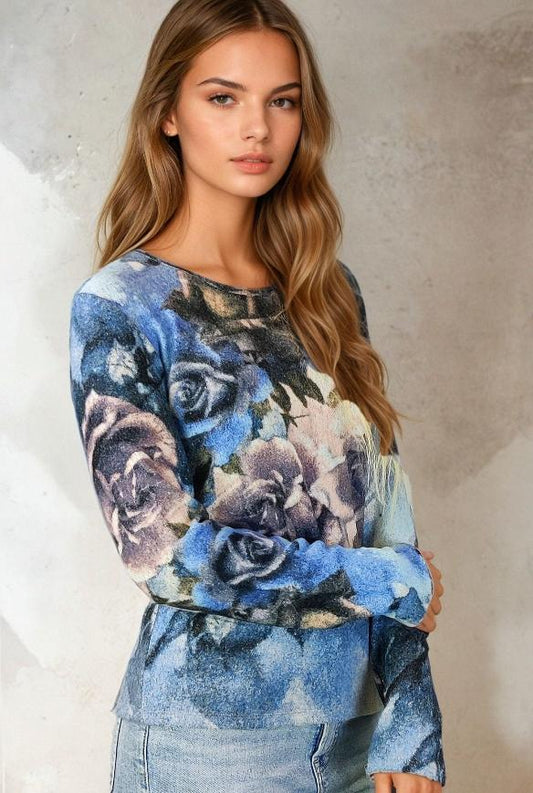 Scoop Neck Sweater-like Top