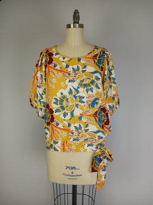 Puff Sleeve Blouse w Banded Bottom -- Flower Print (D26872R)