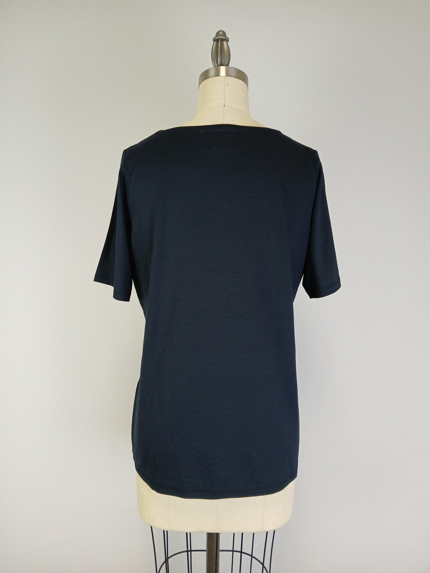 Embroidered Top w Marine Club Logo -- Navy S/S (D28697C)
