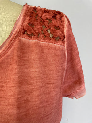 Oil Dye Lace Back Yoke Top (D190682) Desert Sand S/S