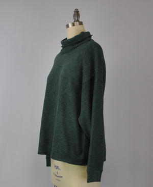 Roll Neck Sweater-like Top - Emerald Green (D190479R)