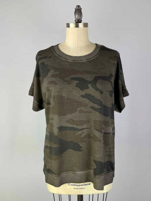 Cutoff Sleeve Camo Top