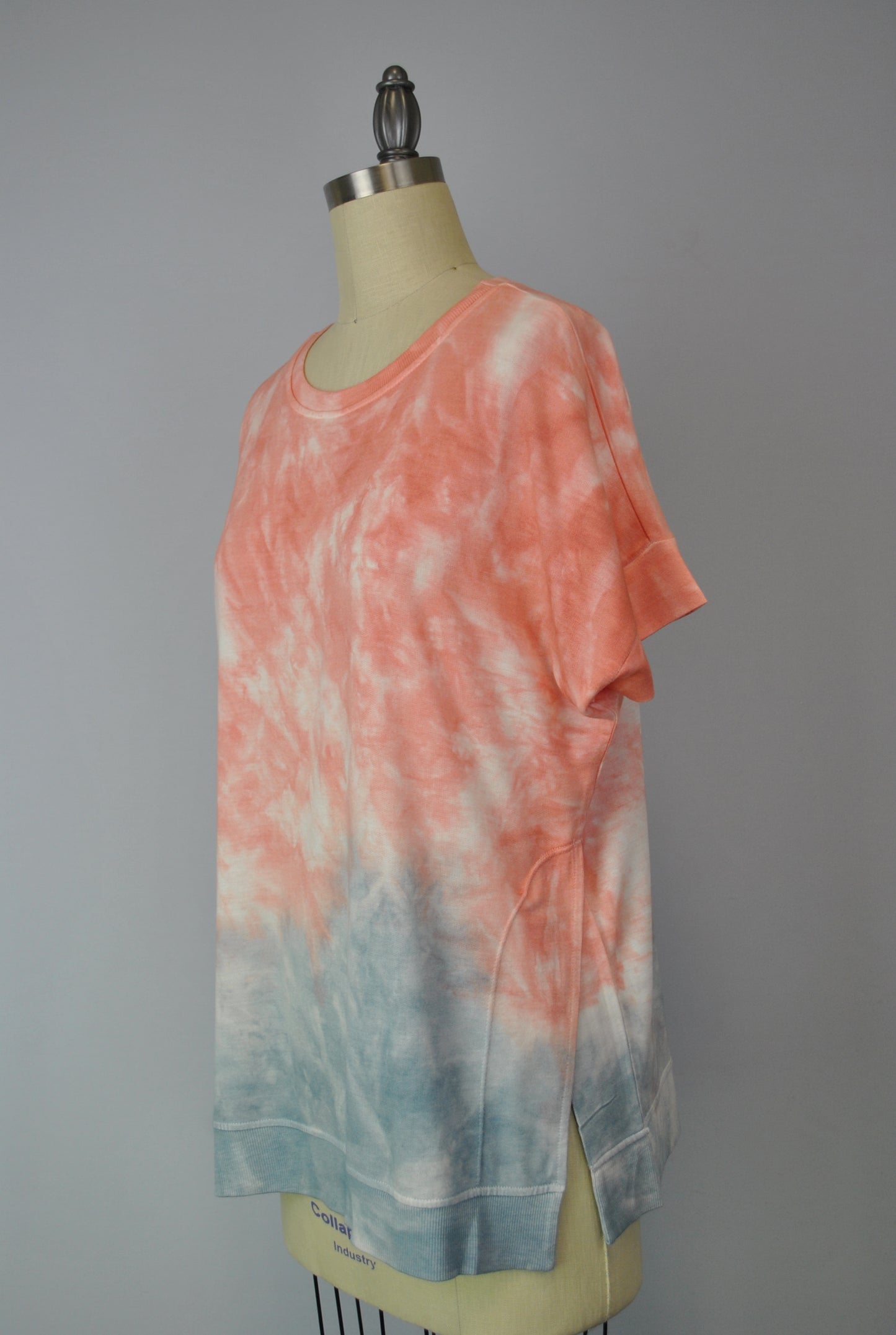 Cutoff Sleeve Tie Dye Top -- Desert Sand Misty Fog S/S (D190692)