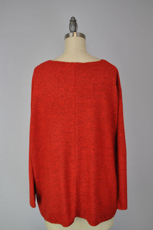 Sweater-like V Neck Foil Print Top - Red (D1993FS)