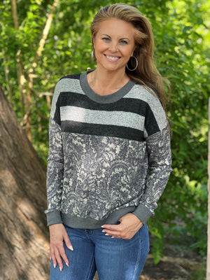 Sweater-like Print Top - Dark Grey Stripe Flower (D90101)