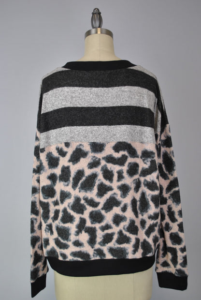 Sweater-like Print Top - Dark Grey Stripe Pink (D90101)