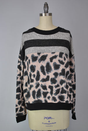 Sweater-like Print Top - Dark Grey Stripe Pink (D90101)